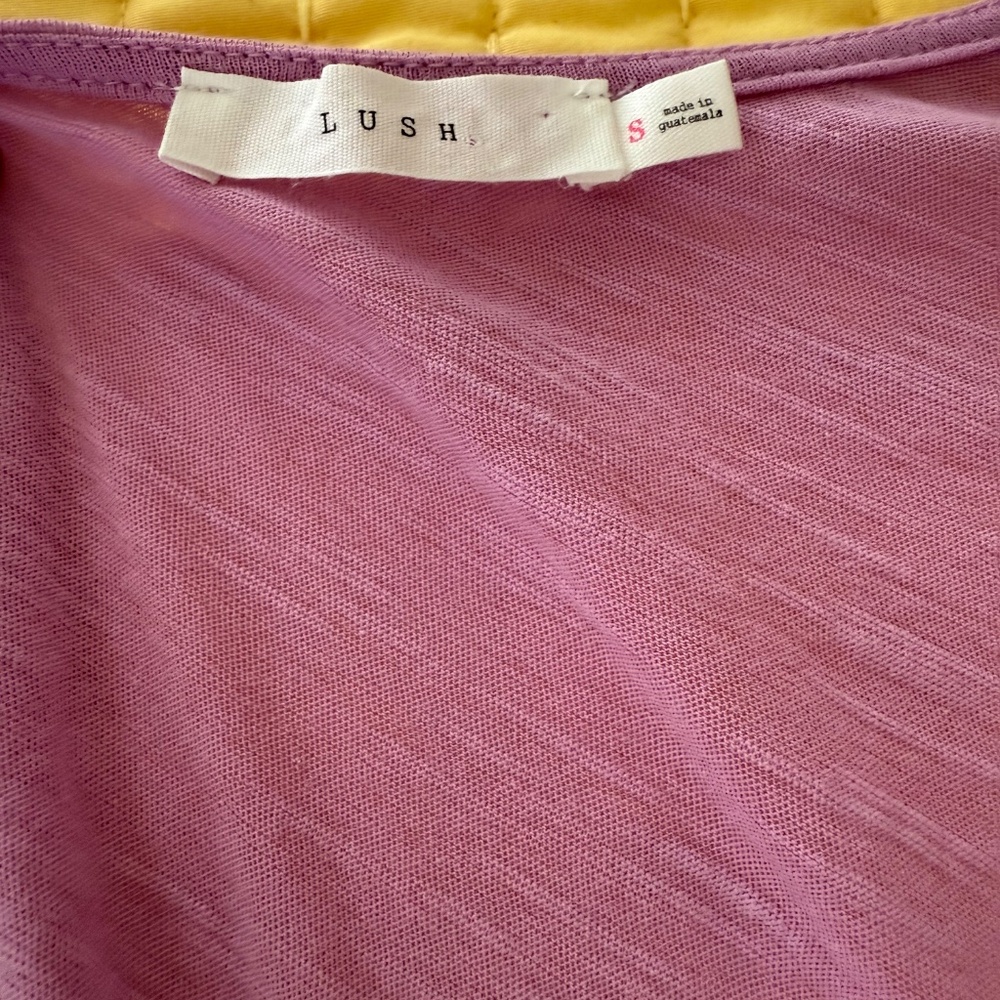 Lush top - Picture 2 of 2